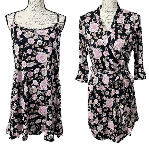 Rene Rofe Sleepwear Short Knit Robe & Gown Set Size M Black & Pink Floral Ruffle - Picture 1 of 10